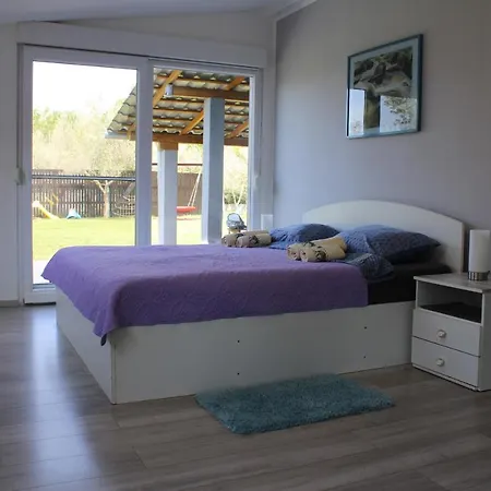 Holiday home Tami *